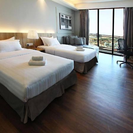 Shore Studio Rivercity View ملقا المظهر الخارجي الصورة